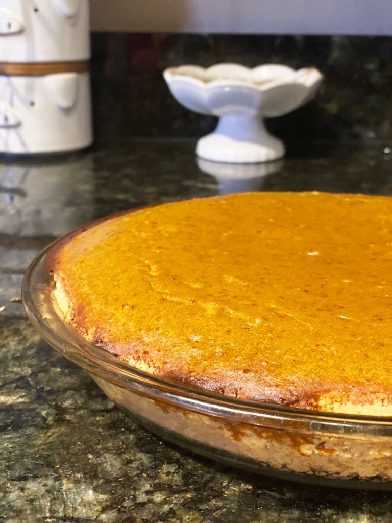 Healthy paleo pumpkin pie